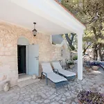 Trullo Rossi Nyaraló Fasano